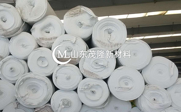 《滹沱河治理》復合土工膜施工