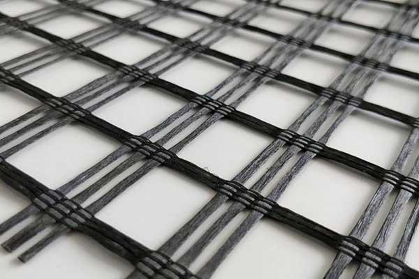 土工格柵鋪設(shè)，層數(shù)越多越好嗎？  第2張