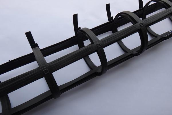 凸結(jié)點(diǎn)鋼塑土工格柵的生產(chǎn)過(guò)程揭秘 第1張