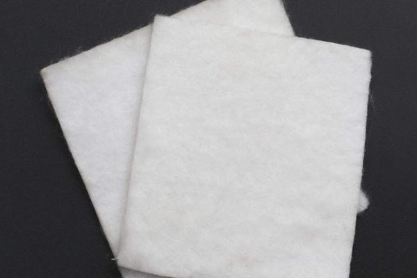 土工格柵與土工布的區別有哪些,如何選擇合適的材料 第4張