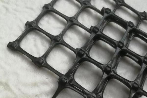 揭秘!塑料土工格柵的兩個神奇作用,你知道嗎? 第2張