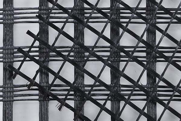 土工格柵在公路施工中的應用及層數(shù)分析  第2張