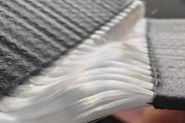 高韌性聚酯紗線集束土工格柵與塑料格柵的區別有哪些  第3張